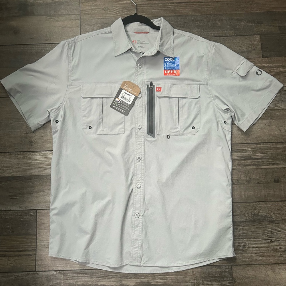 Men's Short Sleeve Light Gray Shirt